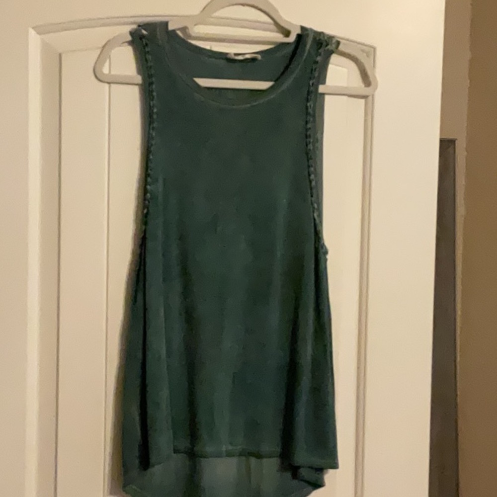 Peach Love California Green Sleeveless Tank Top